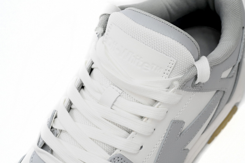 OFF-WHITE Out Of Office Pale