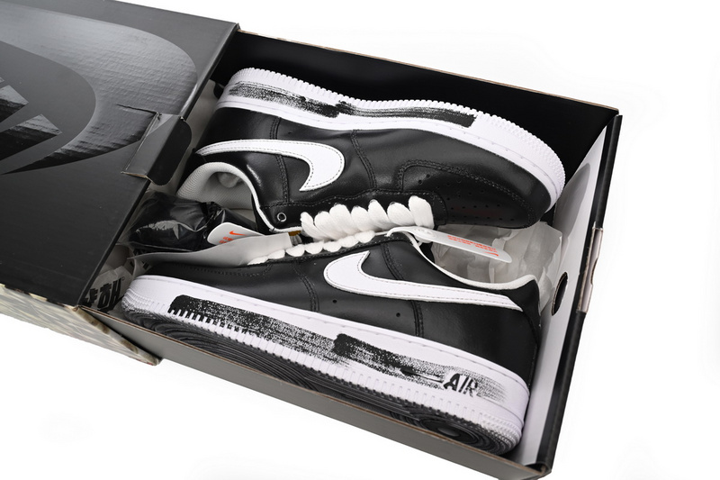 OG PEACEMINUSONE x Nike Air Force 1“Para-noise”
