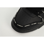 OFF-WHITE Out Of Black White Line