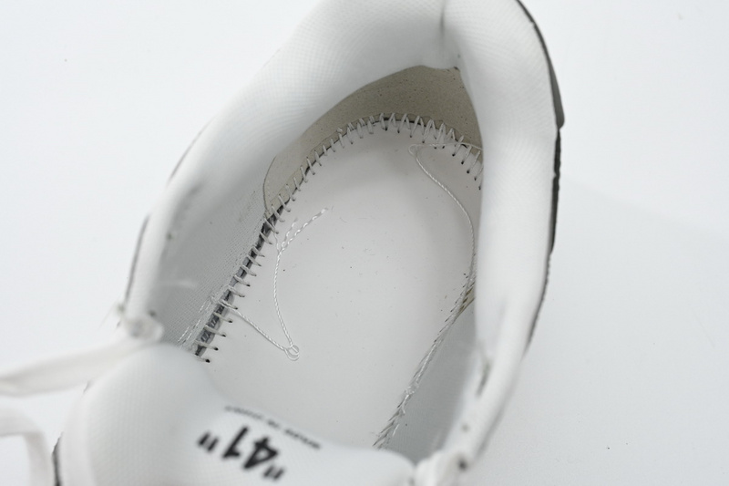 OFF-WHITE Out Of Military Green White