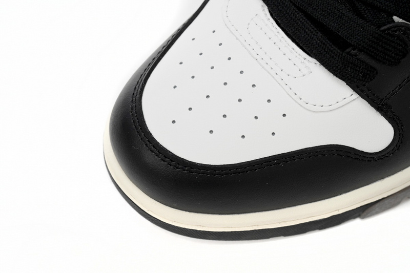 OFF-WHITE Out Of Office Black And White Pandas