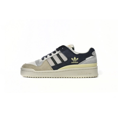 Quiccs x adidas Forum Low Grey Brown 01