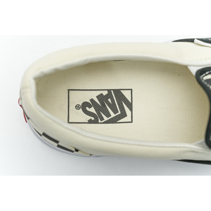 Vans OG Classic Slip-On B