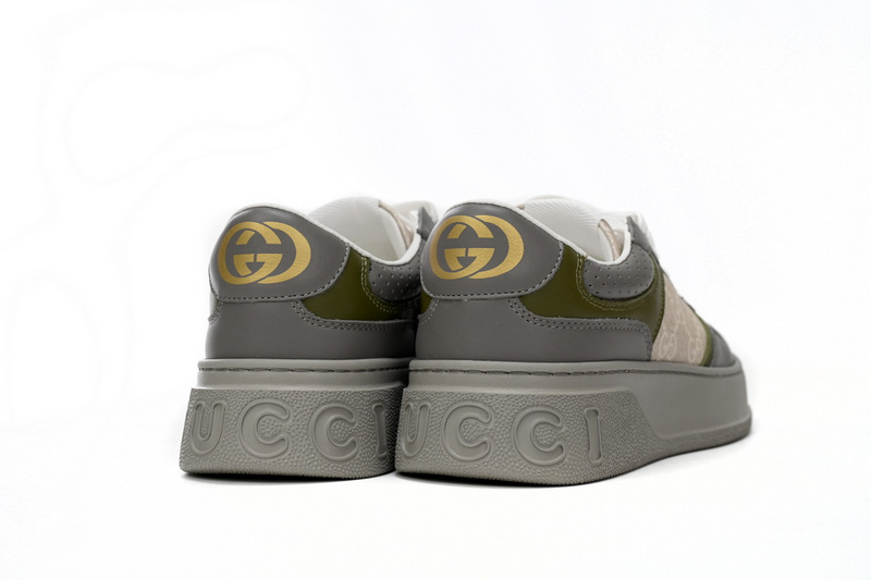 GUCCI Chunky B White Blue Green