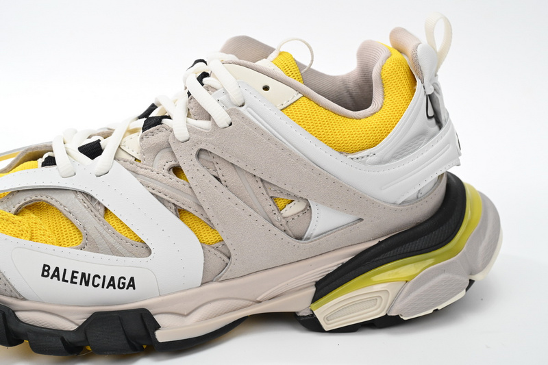 Balenciaga Tess S.Black Black And Yellow Tail