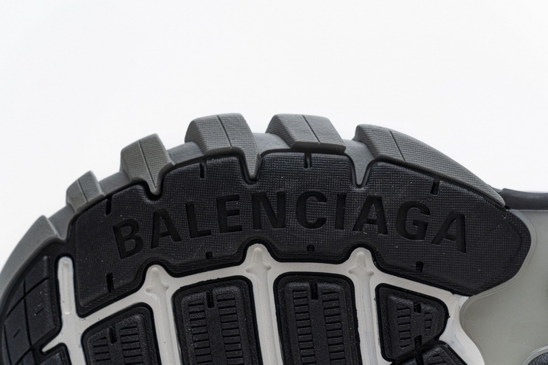 Balenciaga Track 2 Sneaker Medium Grey