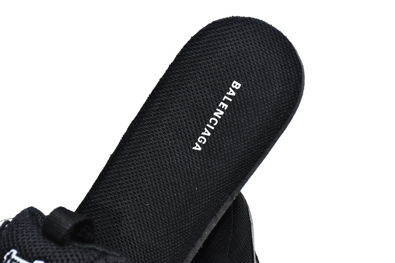 Balenciaga Triple S Black