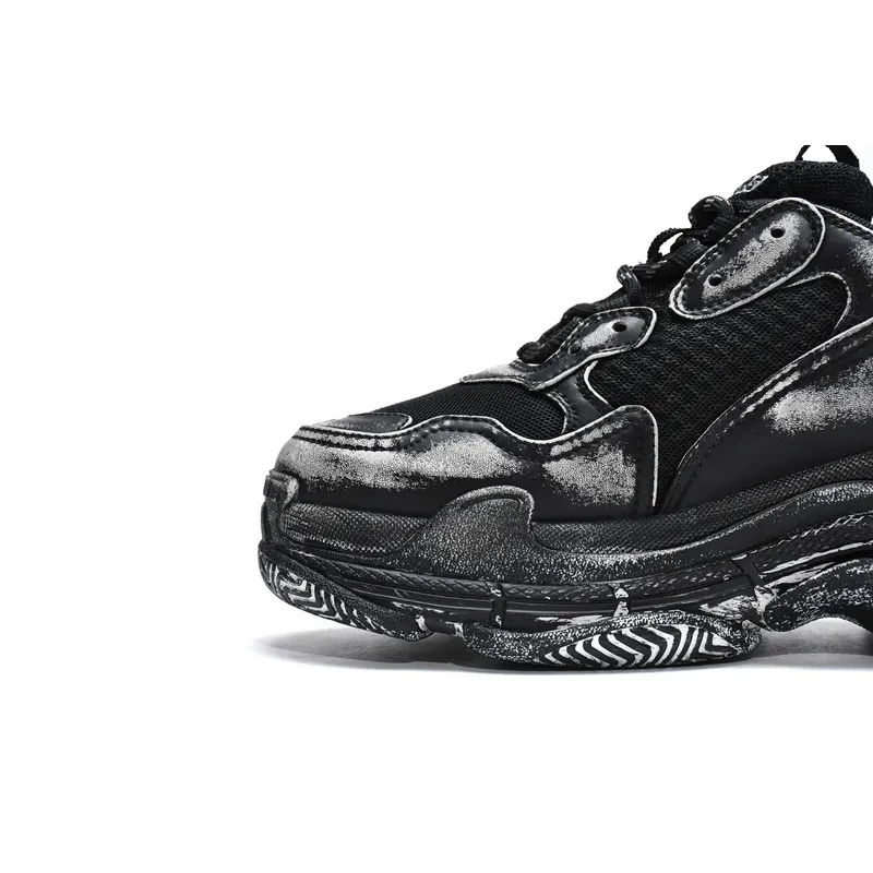 Balenciaga Triple S Black