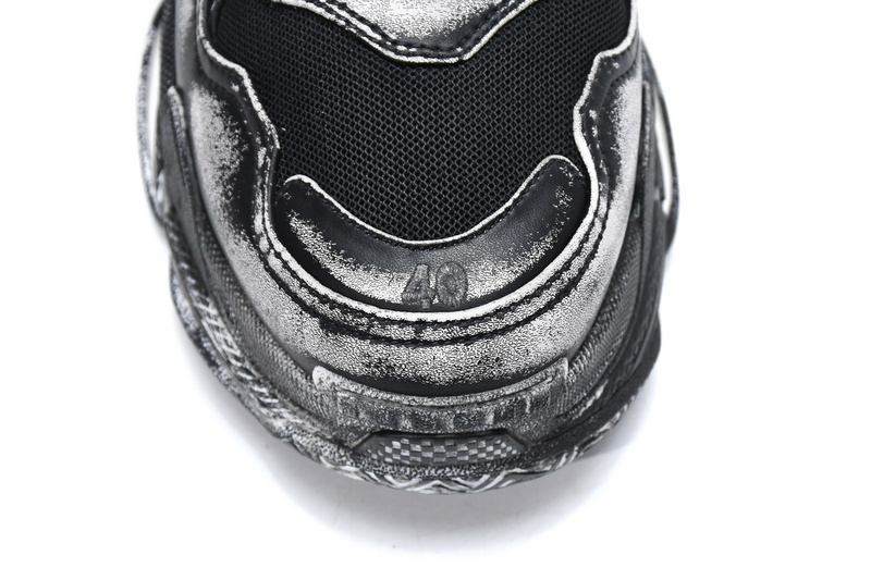 Balenciaga Triple S Black