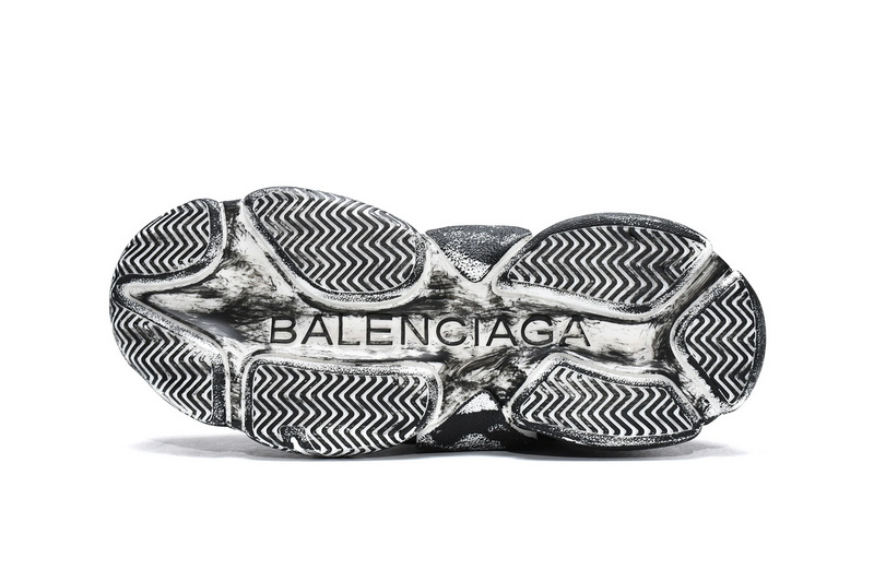 Balenciaga Triple S Black