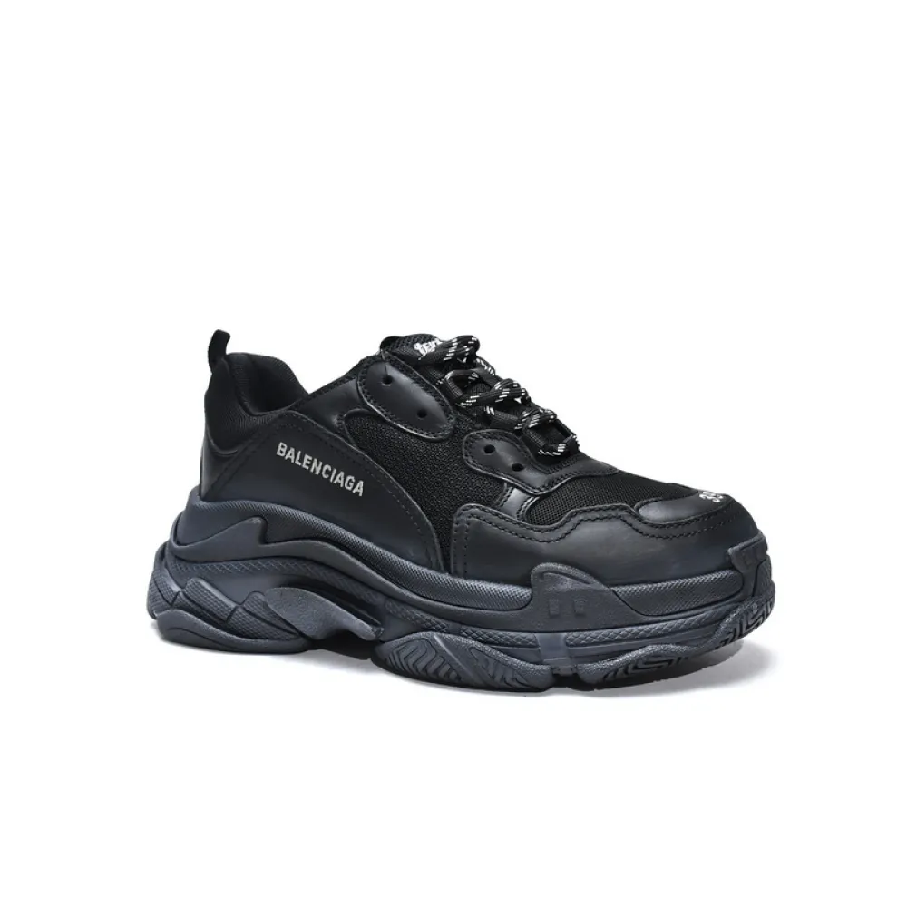 Balenciaga Triple S Black