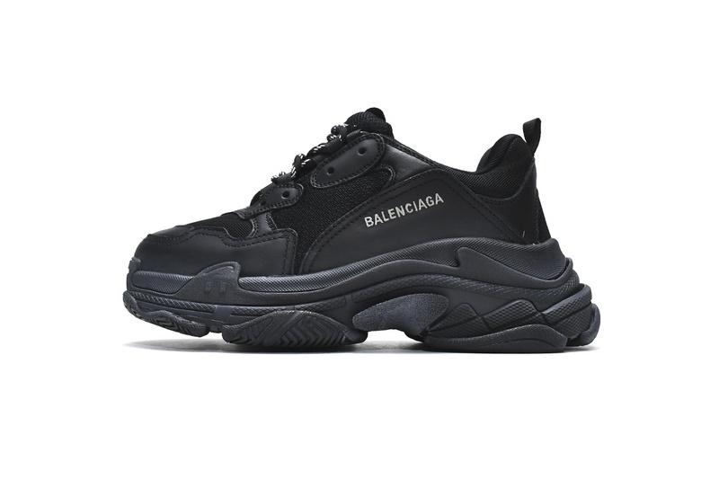 Balenciaga Triple S Black
