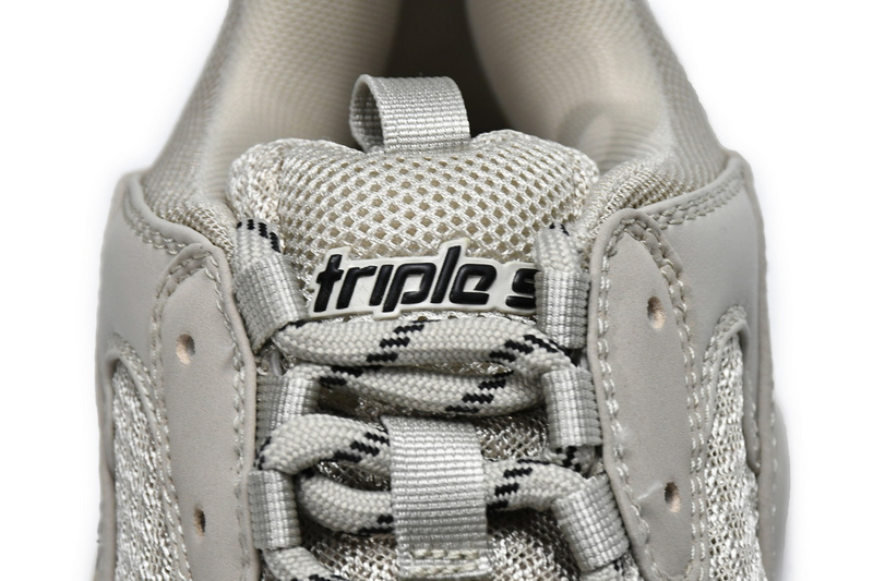 Balenciaga Triple S Rice Ash