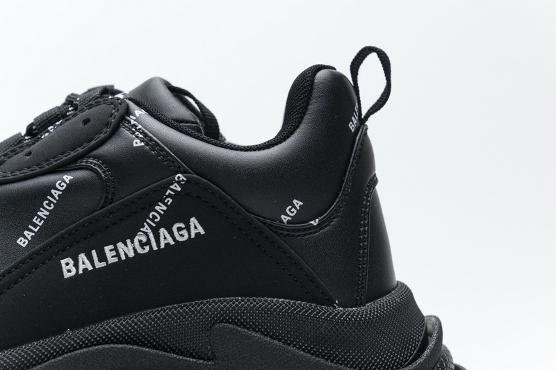 Balenciaga Triple S Black
