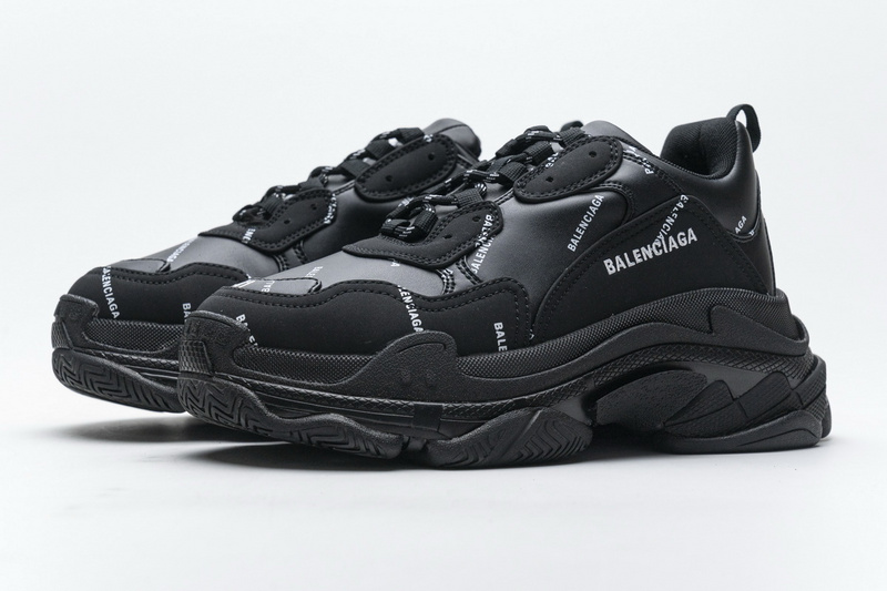 Balenciaga Triple S Black