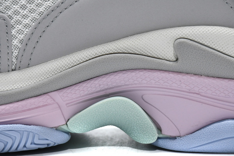 Balenciaga Triple S Makaron