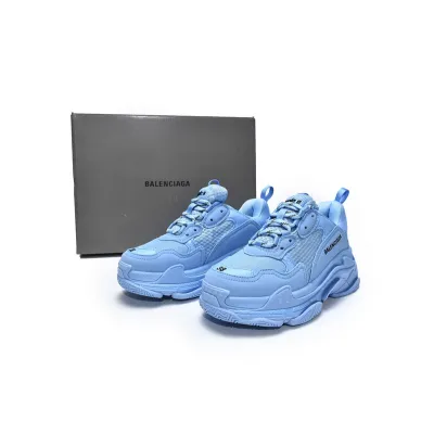 Balenciaga Triple S Moonlight 02