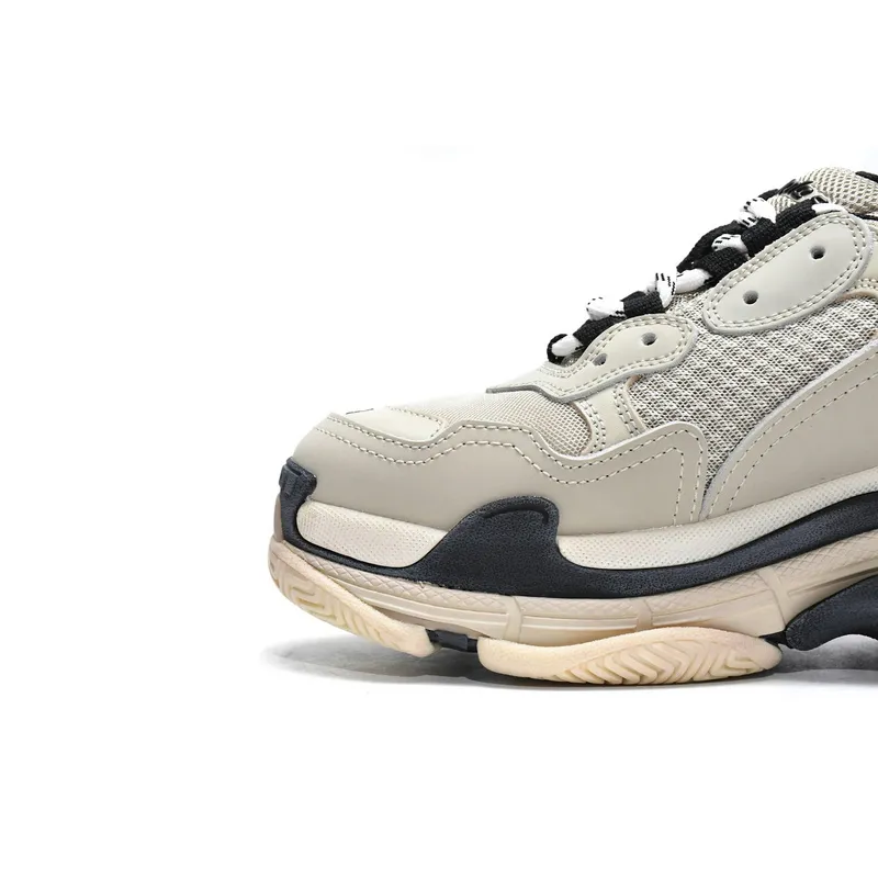 Balenciaga Triple S Vanilla Color