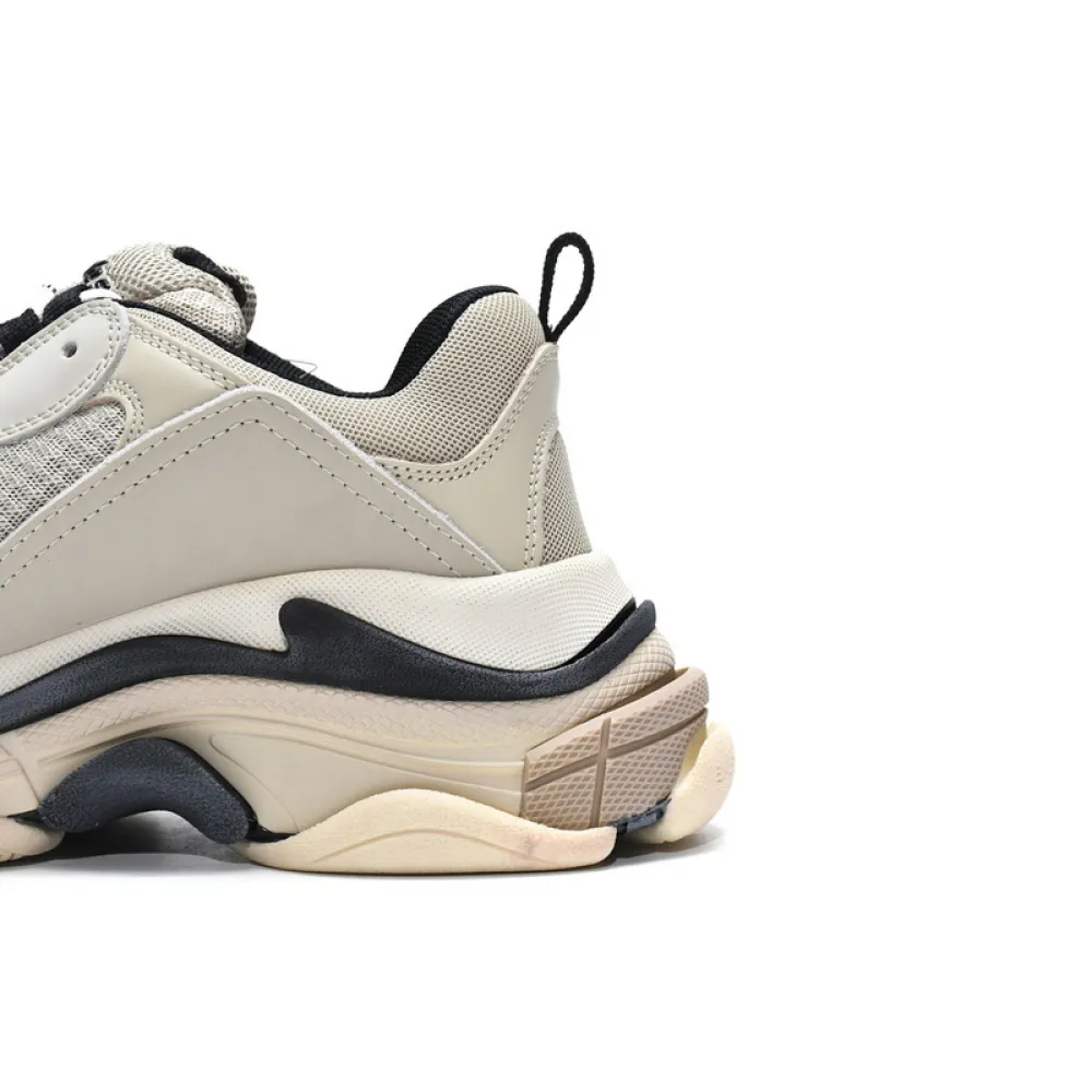 Balenciaga Triple S Vanilla Color