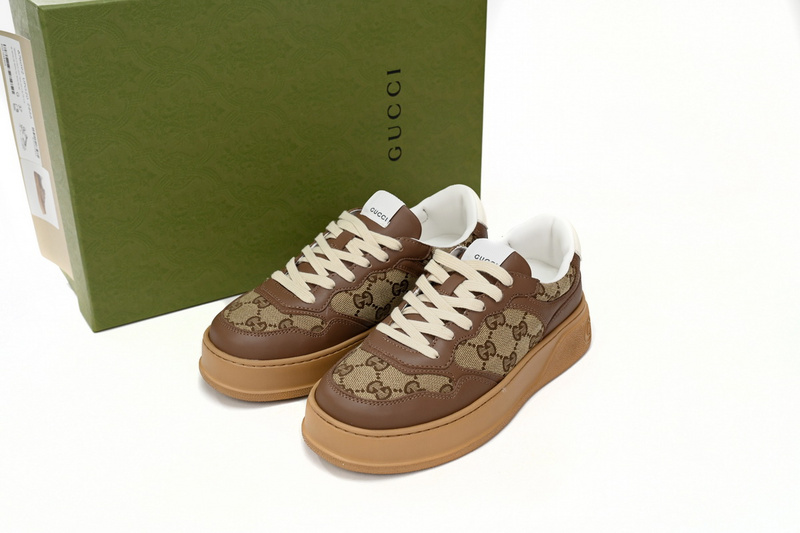 GUCCI Chunky B Brown