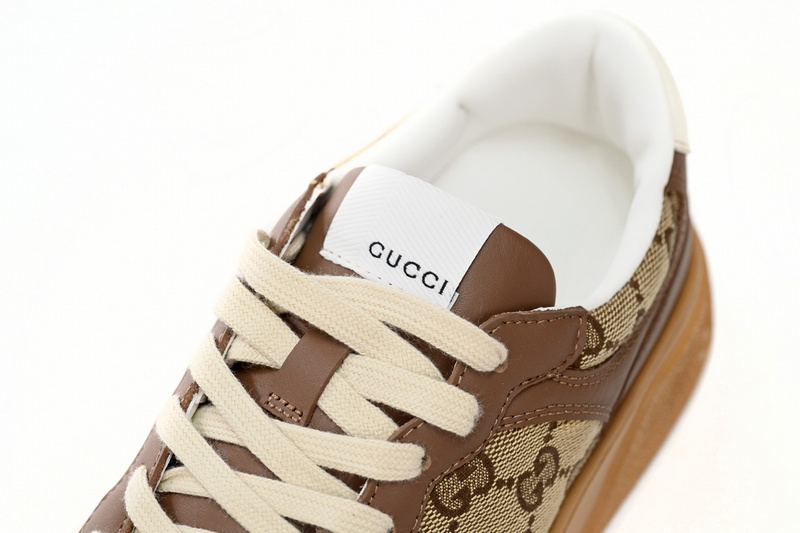 GUCCI Chunky B Brown