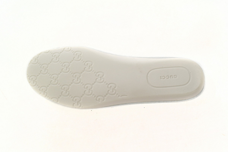 GUCCI Chunky B whi Te