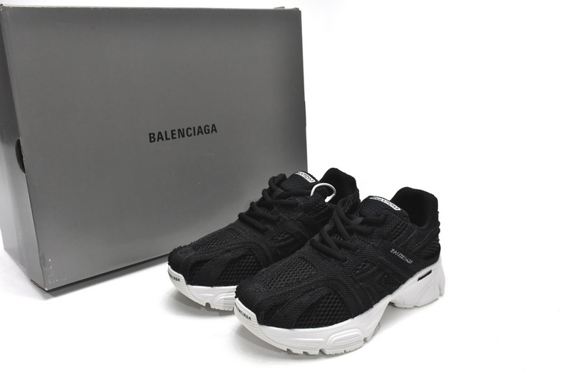 Balenciaga Phantom Sneaker Black White