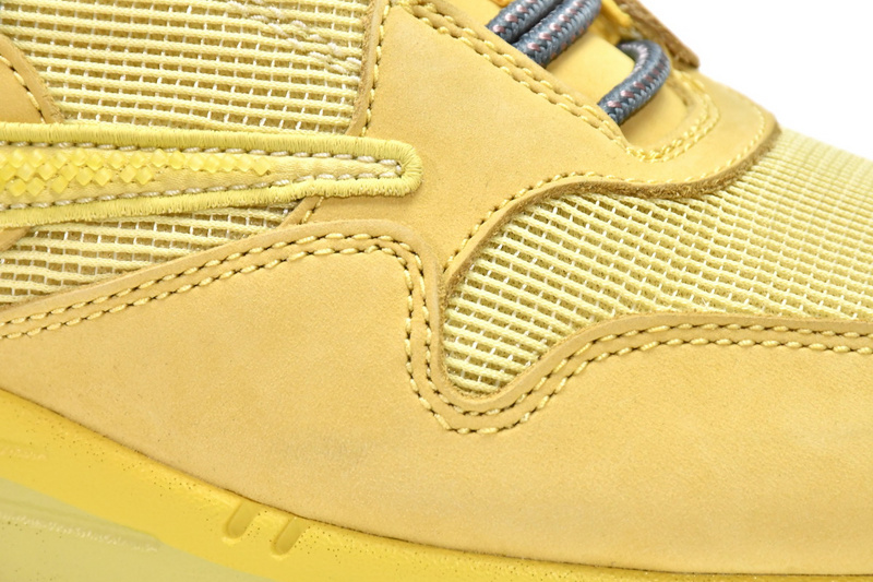 CACT.US CORP x Nike Air Max 1 Saturn Gold