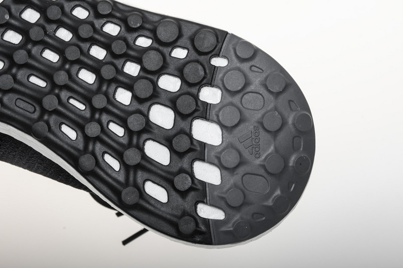 Adidas Pure Boost GO "Core Black/Grey/Grey"