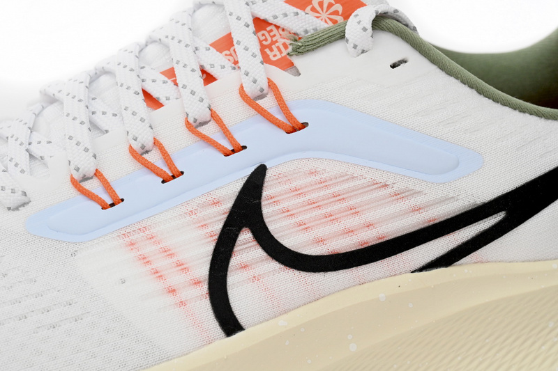 Nike Air Zoom Pegasus 39 Barely White Pink Blue