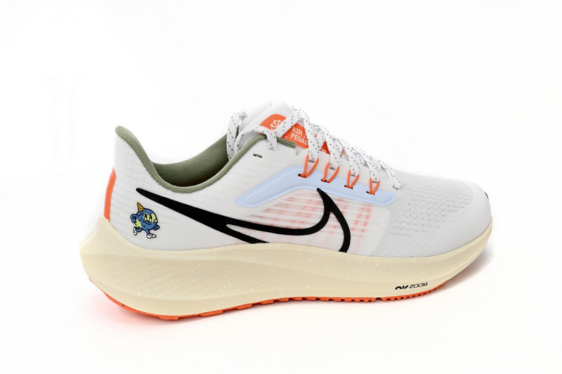 Nike Air Zoom Pegasus 39 Barely White Pink Blue
