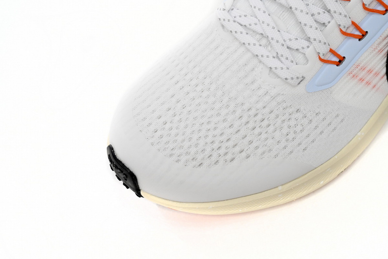 Nike Air Zoom Pegasus 39 Barely White Pink Blue