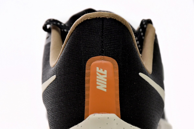 Nike Air Zoom Pegasus 39 Black White Orange