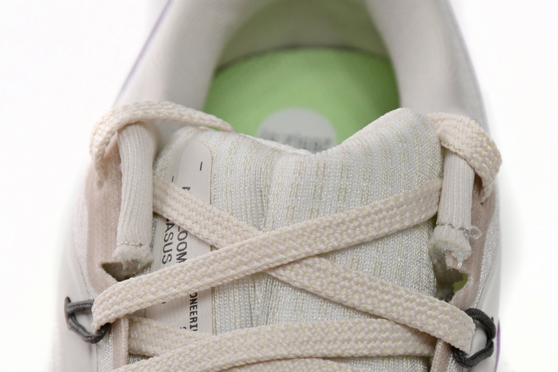 Nike Air Zoom Pegasus 39 Red Plum Barely Volt