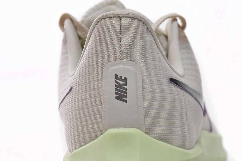 Nike Air Zoom Pegasus 39 Red Plum Barely Volt