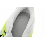 Nike Air Zoom Pegasus 39 Barely White yellow