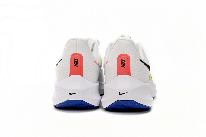 Nike Air Zoom Pegasus 39 Barely White yellow