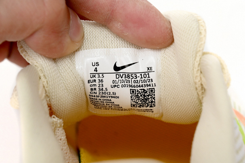 Nike Air Zoom Pegasus 40 White Yellow