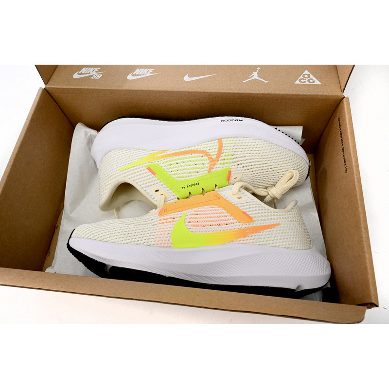 Nike Air Zoom Pegasus 40 White Yellow