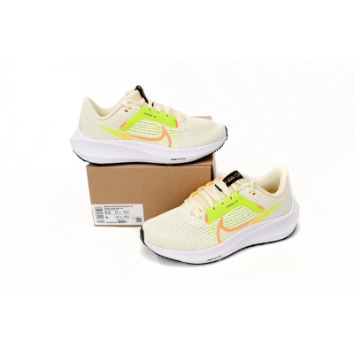 Nike Air Zoom Pegasus 40 White Yellow 02