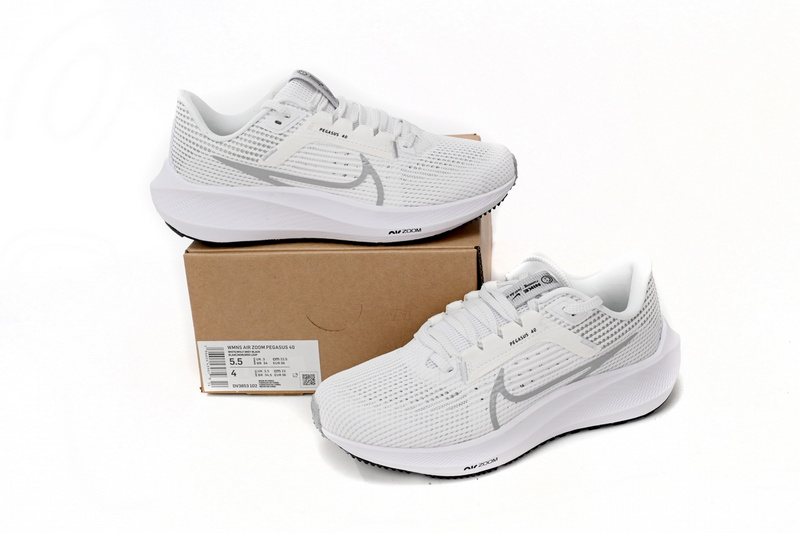 Nike Air Zoom Pegasus 40 Pale