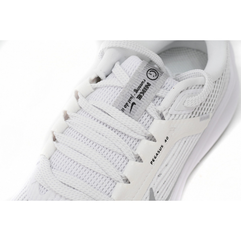 Nike Air Zoom Pegasus 40 Pale