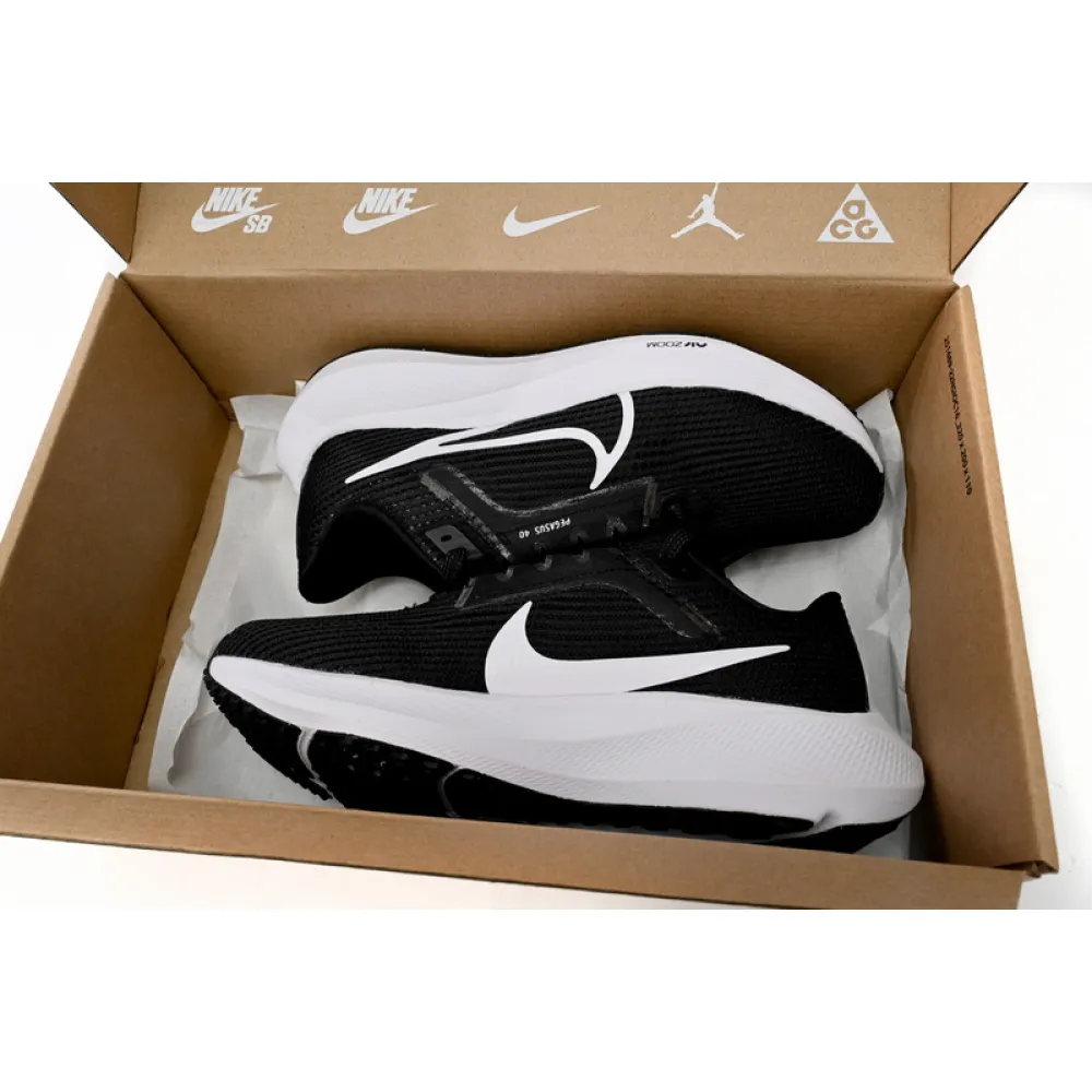 Nike Air Zoom Pegasus 40 Black And White