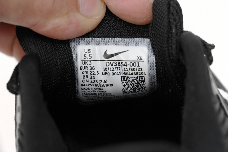 Nike Air Zoom Pegasus 40 Black And White