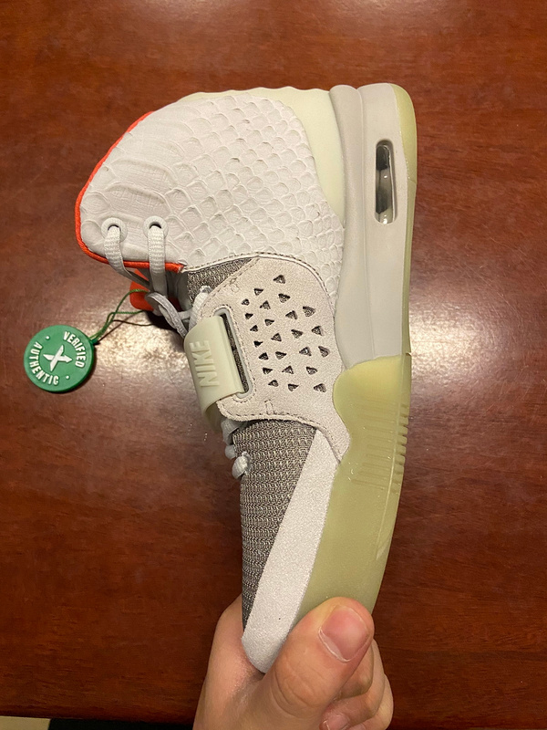 Nike Air Yeezy 2 NRG Pure Platinum