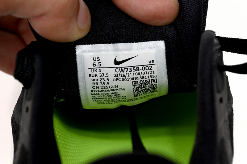 Nike AIR ZOOM PEGASUS 38 Black And White