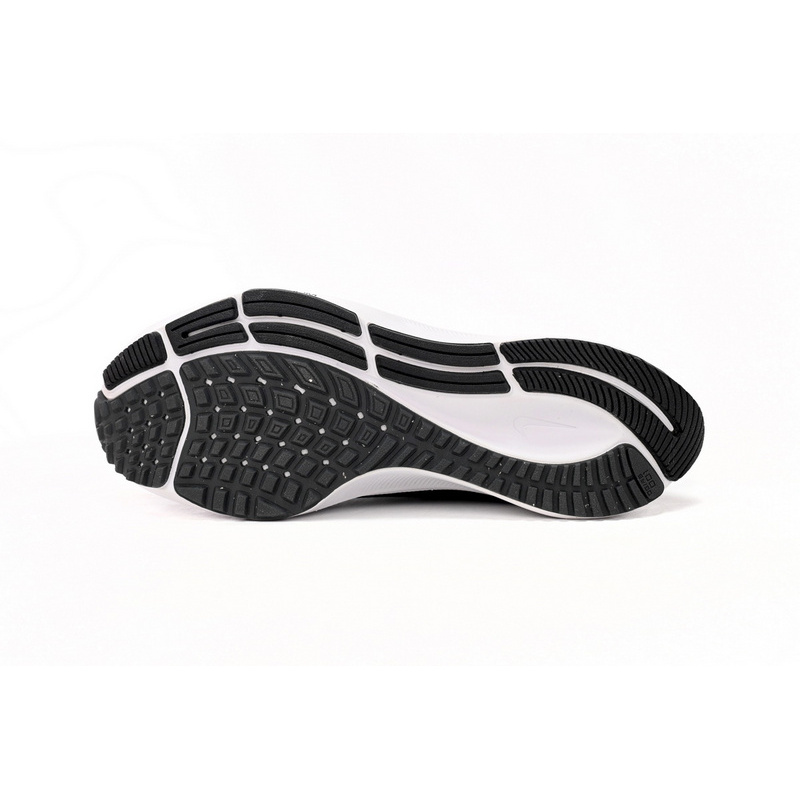 Nike AIR ZOOM PEGASUS 38 Black And White