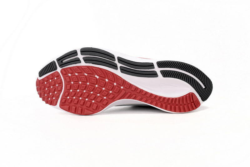 Nike AIR ZOOM PEGASUS 38 Black Gray Red