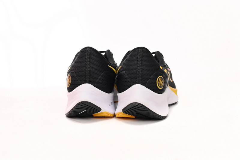 Nike AIR ZOOM PEGASUS 38 Black Yellow