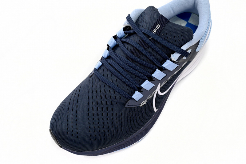 Nike AIR ZOOM PEGASUS 38 North Carolina Blue